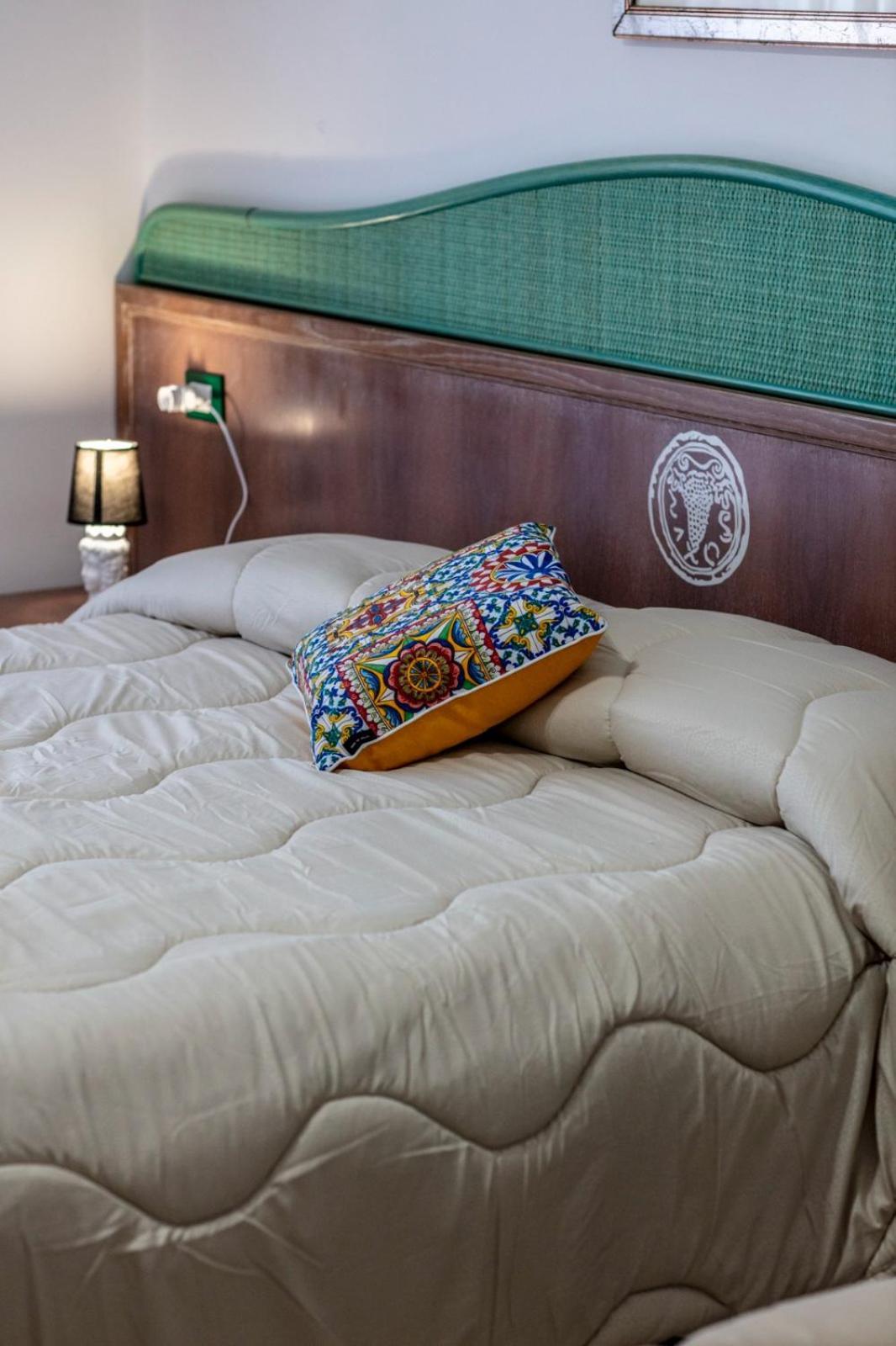 Suite Apartment Taormina Luaran gambar